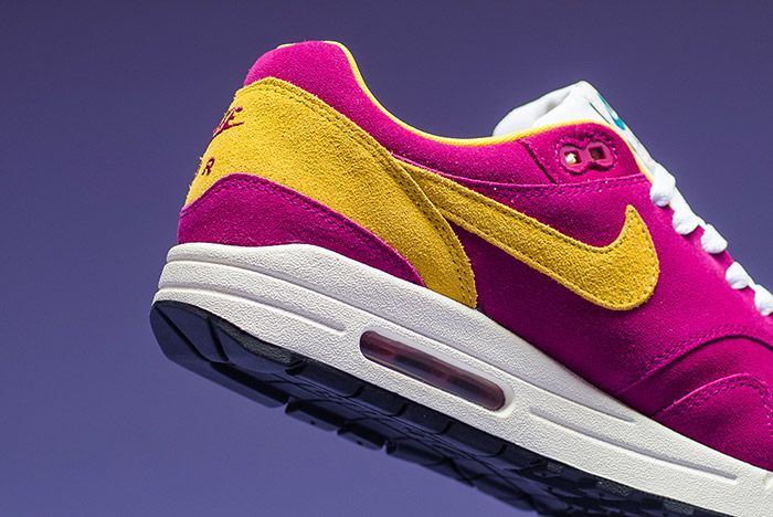 dynamic berry air max 1