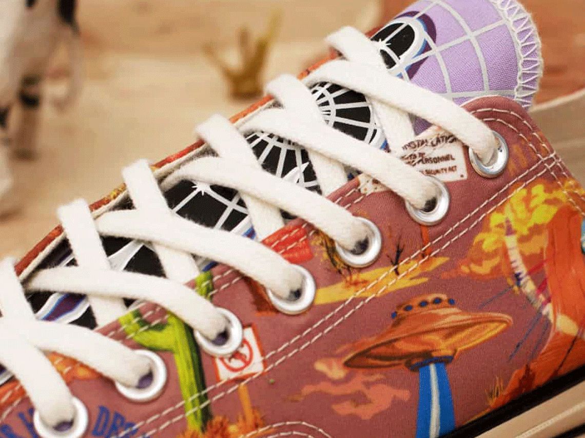 Converse 'Twisted Resort'