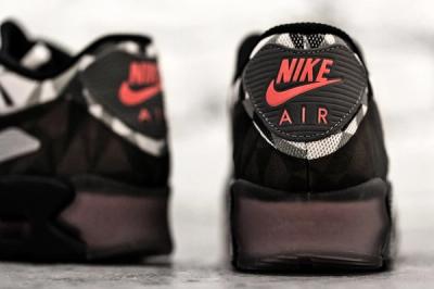 Nike Air Max 90 Ice White Cool Grey Black Infrared Heel