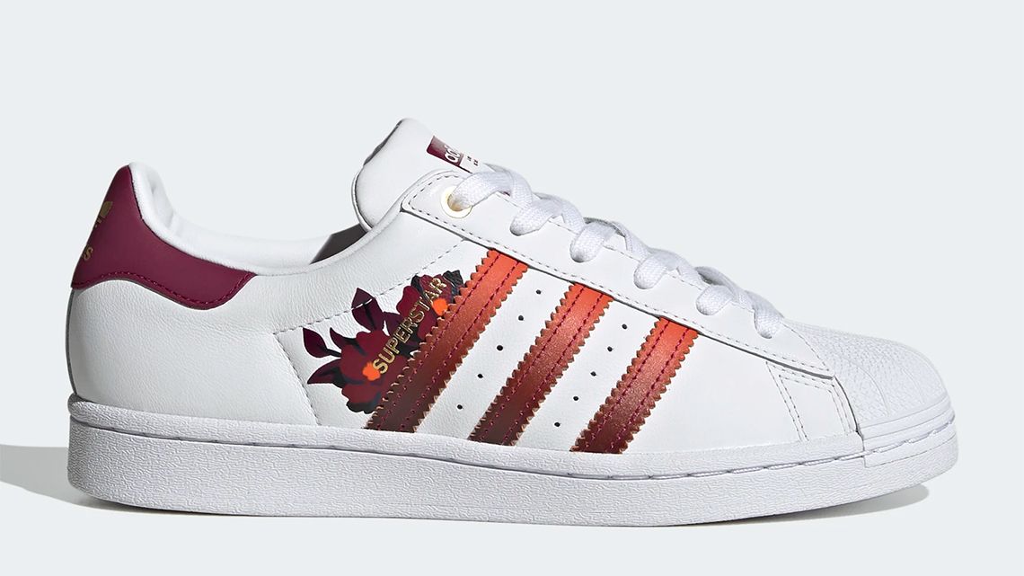 Centralizar Excesivo Reconocimiento The adidas Superstar Blooms with HER Studio London - Sneaker Freaker