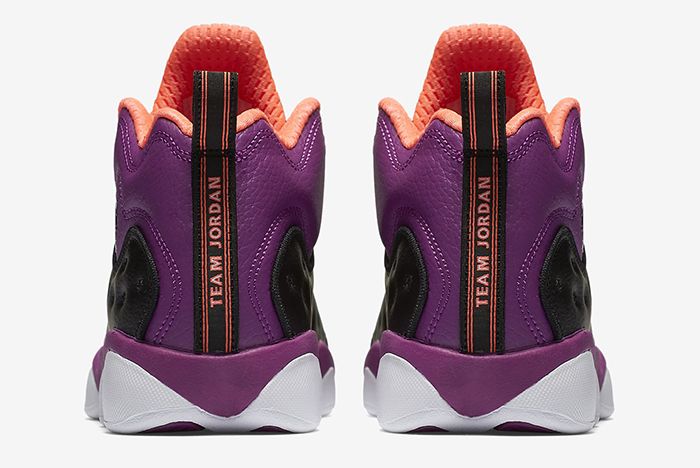 Jordan jumpman clearance team 2 purple