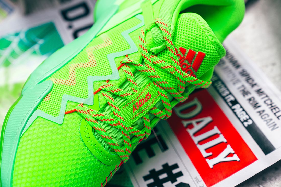 adidas ドノバンミッチェルネオンイエロー Marvelコラボ adidasからドノバン・ミッチェルのシグネチャーモデル第2弾が
