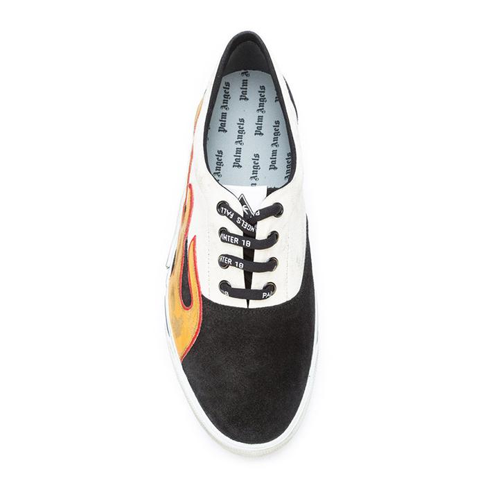sneaker news