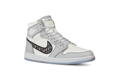 Dior Argon Dunk Low Matching White Hoodie Fakes Get No Love Air Dior Official Nike Images Front Angle