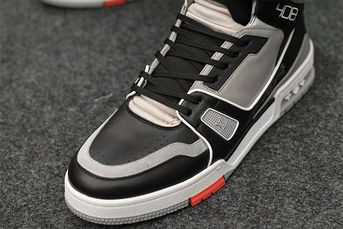 Sb-roscoffShops - Take a Closer Look at Virgil Abloh's Louis