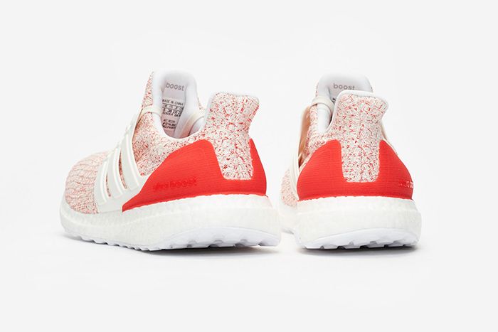 Chalk white active red clearance ultra boost