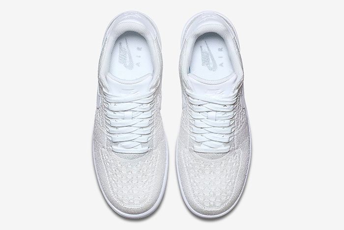 Nike Air Force 1 Low Flyknit White On White