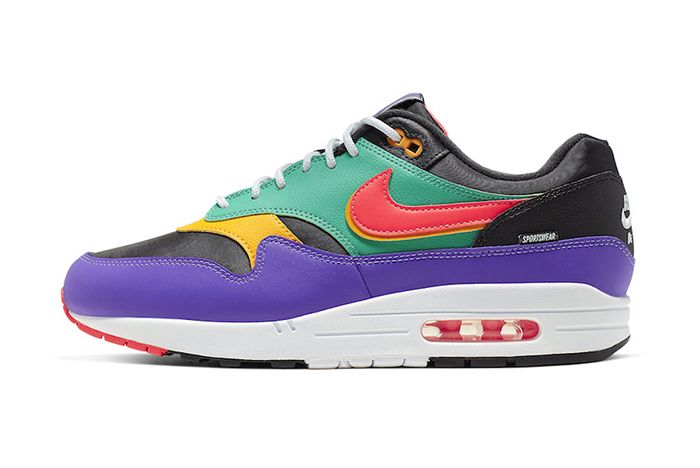 air max windbreaker pack