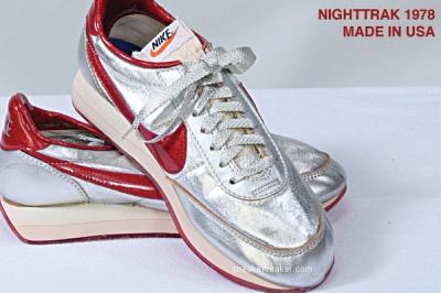 Vintage Collector Lindy Darrell Nike Runners 23