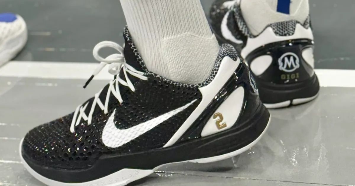 steph curry shoes kobe