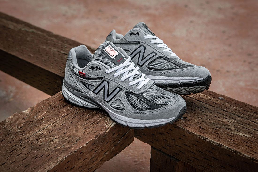 Conclude the New Balance 'Version Series' with the 990v4 'Version 4