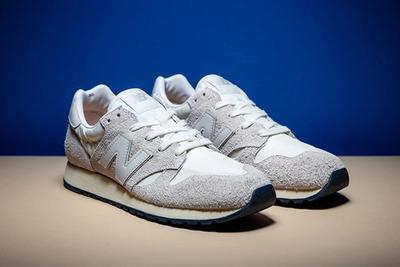New Balance 520 Hairy Suede 4 1