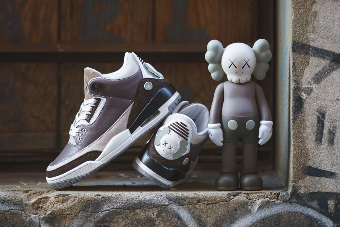 KAWS - Sneaker Freaker