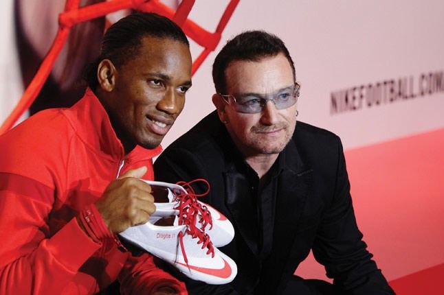 93495365 Mw018 Nike Red Char 1