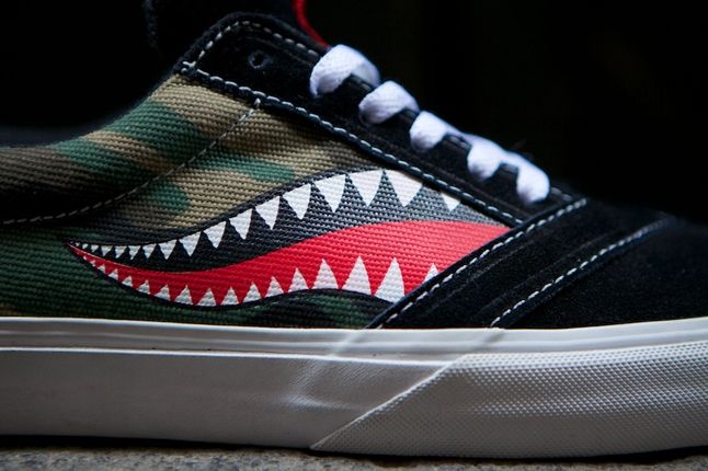 Losers Black Camo Shark Midfoot Shark 1