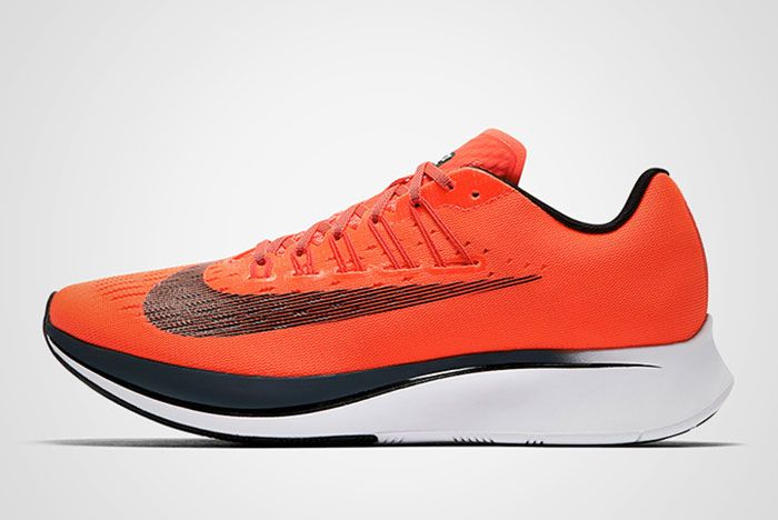 Specimen overzee staal Nike Zoom Fly (Bright Crimson) - Sneaker Freaker