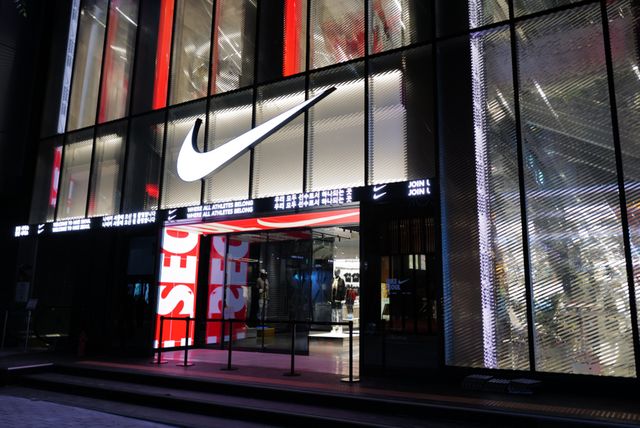 Look Inside: The Nike Rise Seoul Concept Store is a Retail Dream ...