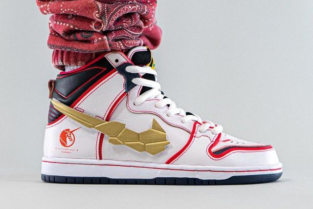 bandai nike dunk