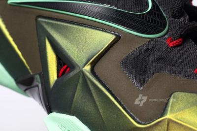 Nike Lebron Xi 11 Parachute Gold Update 11