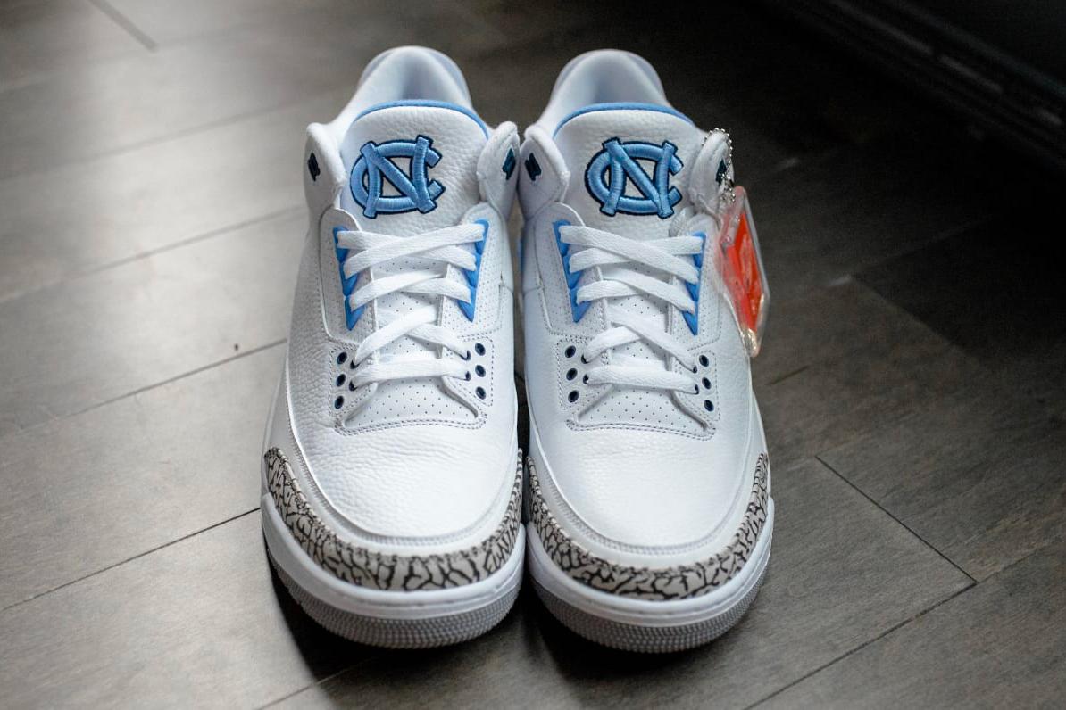 Air Jordan 3 University of North Carolina PE