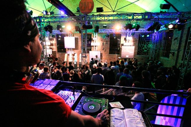 Dcxsbtg Dj 1