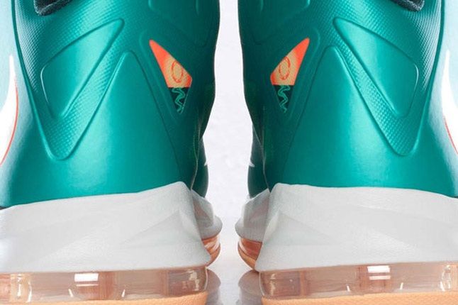 Nike Lebron X Dolphins European Release Heel 1