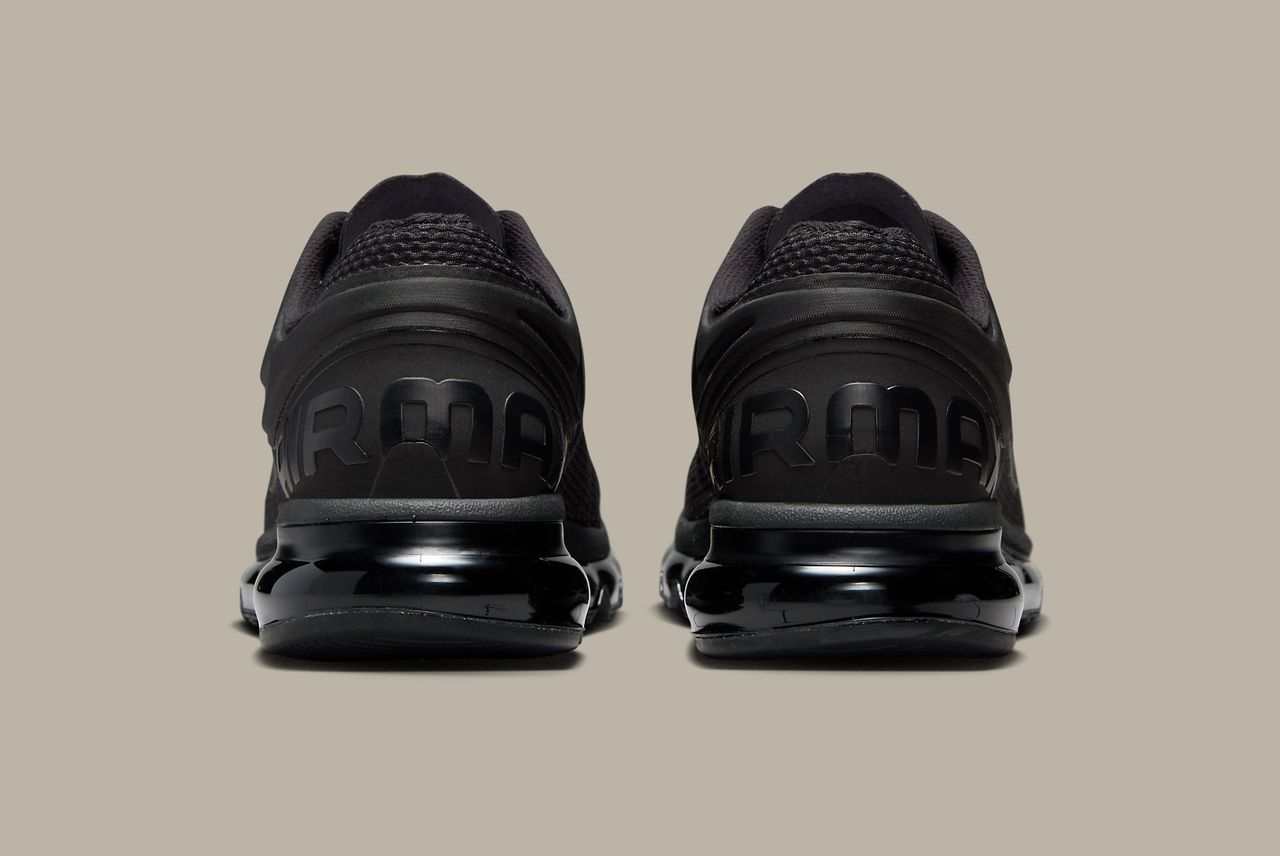 womens black nike air max 2013