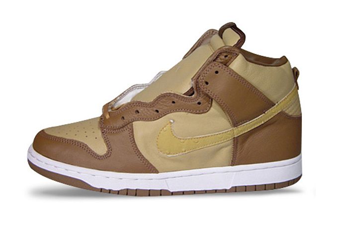 Stussy Nike Dunk High Brown Lateral Side