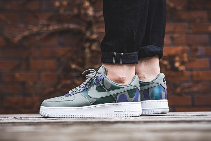 Nike Air deals Force 1 Camo Dark Stucco