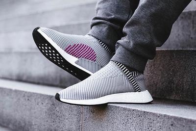 Adidas Nmd R2 9 Feature
