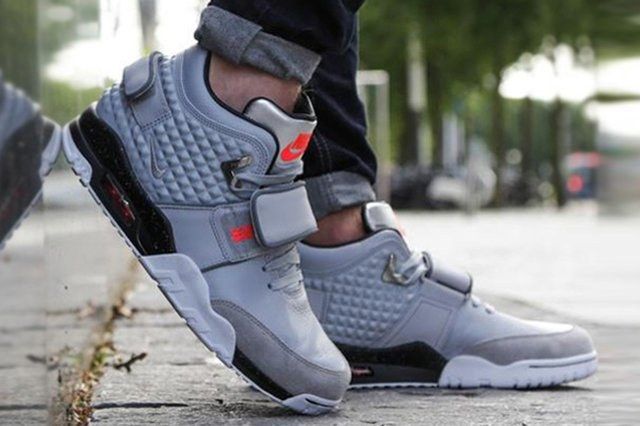 Nike Air Trainer Cruz