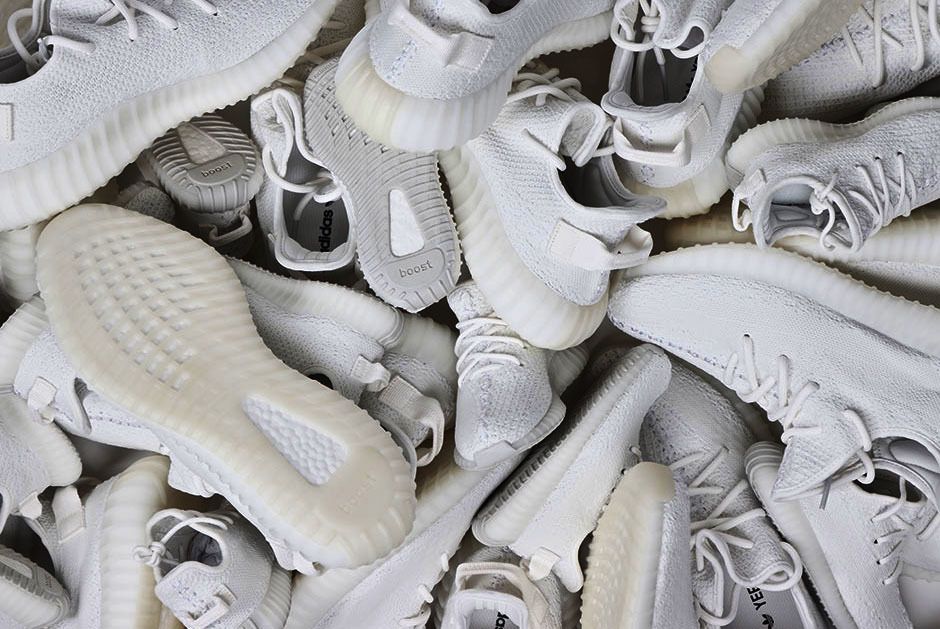 Adidas Yeezy Boost 350 V2 Cream White Detailed Images 01