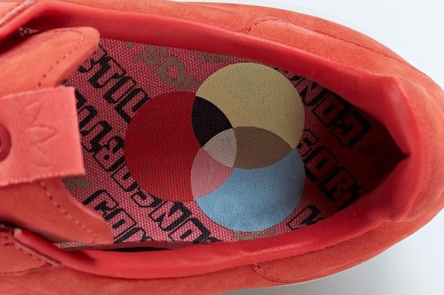 Adidas Consortium Adicolor Salmon Red Footbed Detail 1