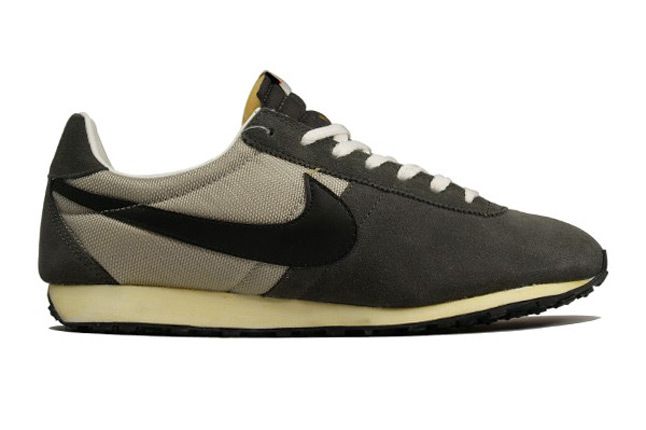 Nike Pre Montreal Racer Vntg Granite Side 1