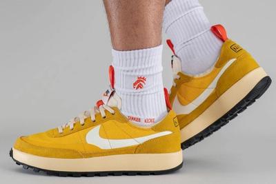 Tom Sachs x NikeCraft but Sachs rabid fans seem to think its anything but boring: its ‘Dark Sulfur’ On Foot