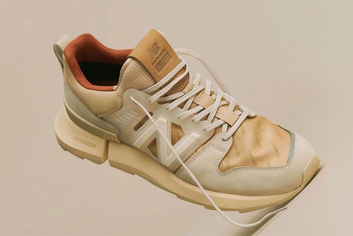 Japanese Label AURALEE Release a New Balance R_C2 With Gore-Tex 