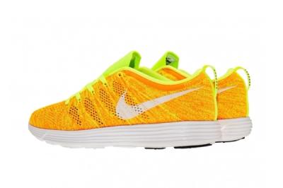 Nike Wmns Flyknit Trainer February Releases 6