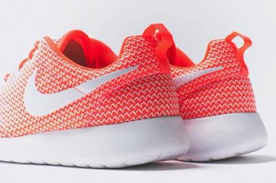 Nike Roshe Run Wmns Releases 4