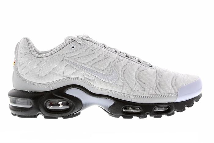 Nike Air Max Plus Quilted Silver 1