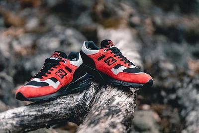 New Balance 1530 Lava Pack Red Angled Pair