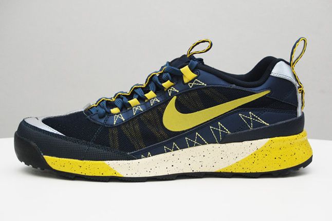 Nike Newmara Blue Yellow Profile 1
