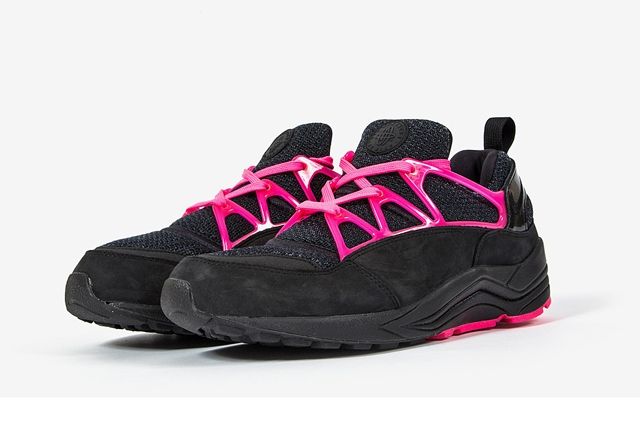 Nike Air Huarache Light Black Fierce Pink 3