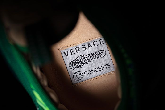 Concepts X Versace Chain Reaction J Lo Dress1 Up Close
