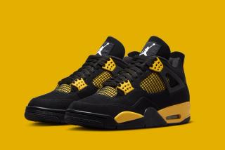 Air Jordan 4 - Sneaker Freaker