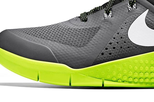 Nike metcon deals 1 volt