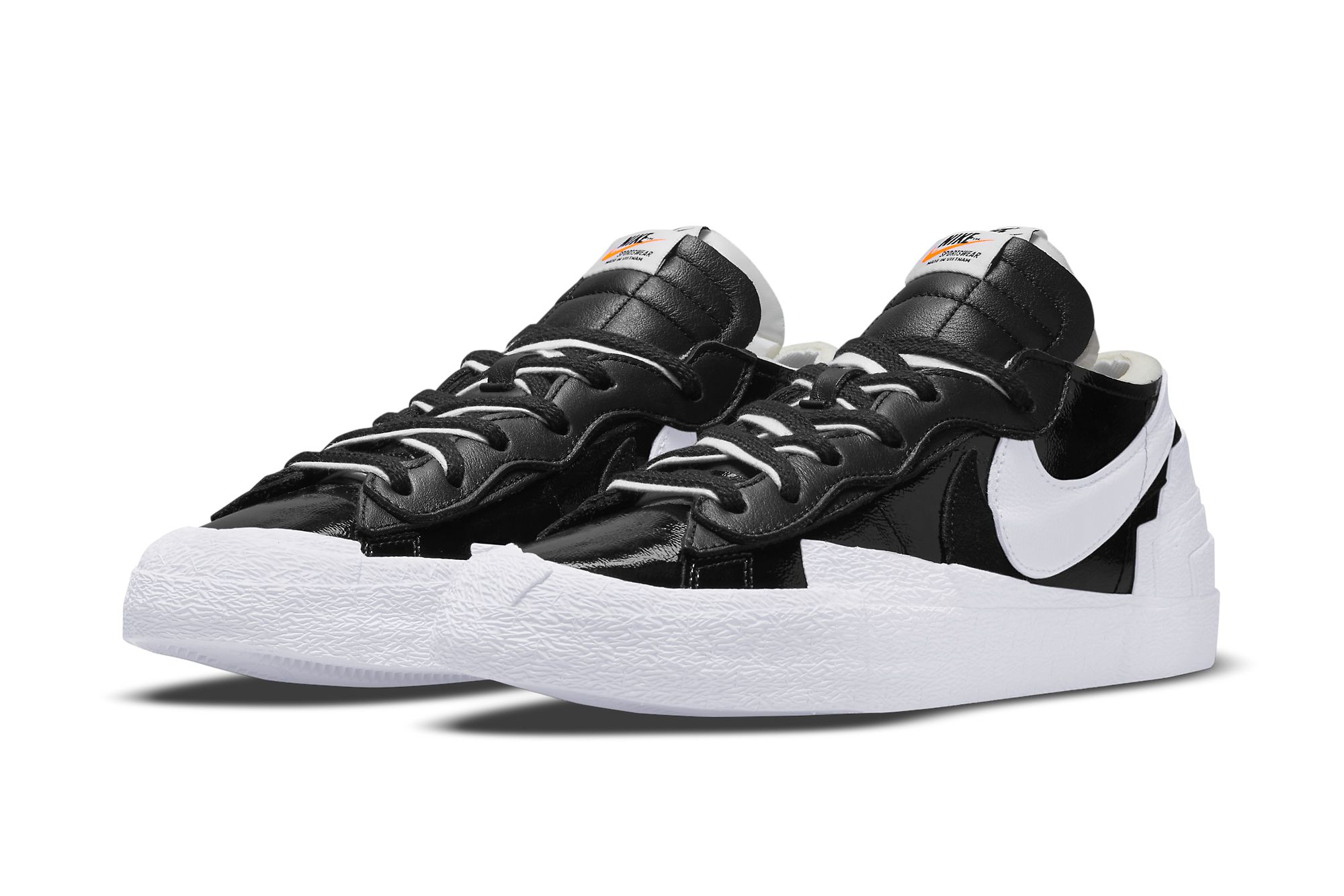 sacai x Nike Blazer Low Black/White