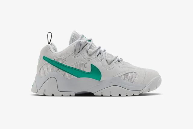 The Nike Air Barrage Low That Cut Through the Fog - Sneaker Freaker