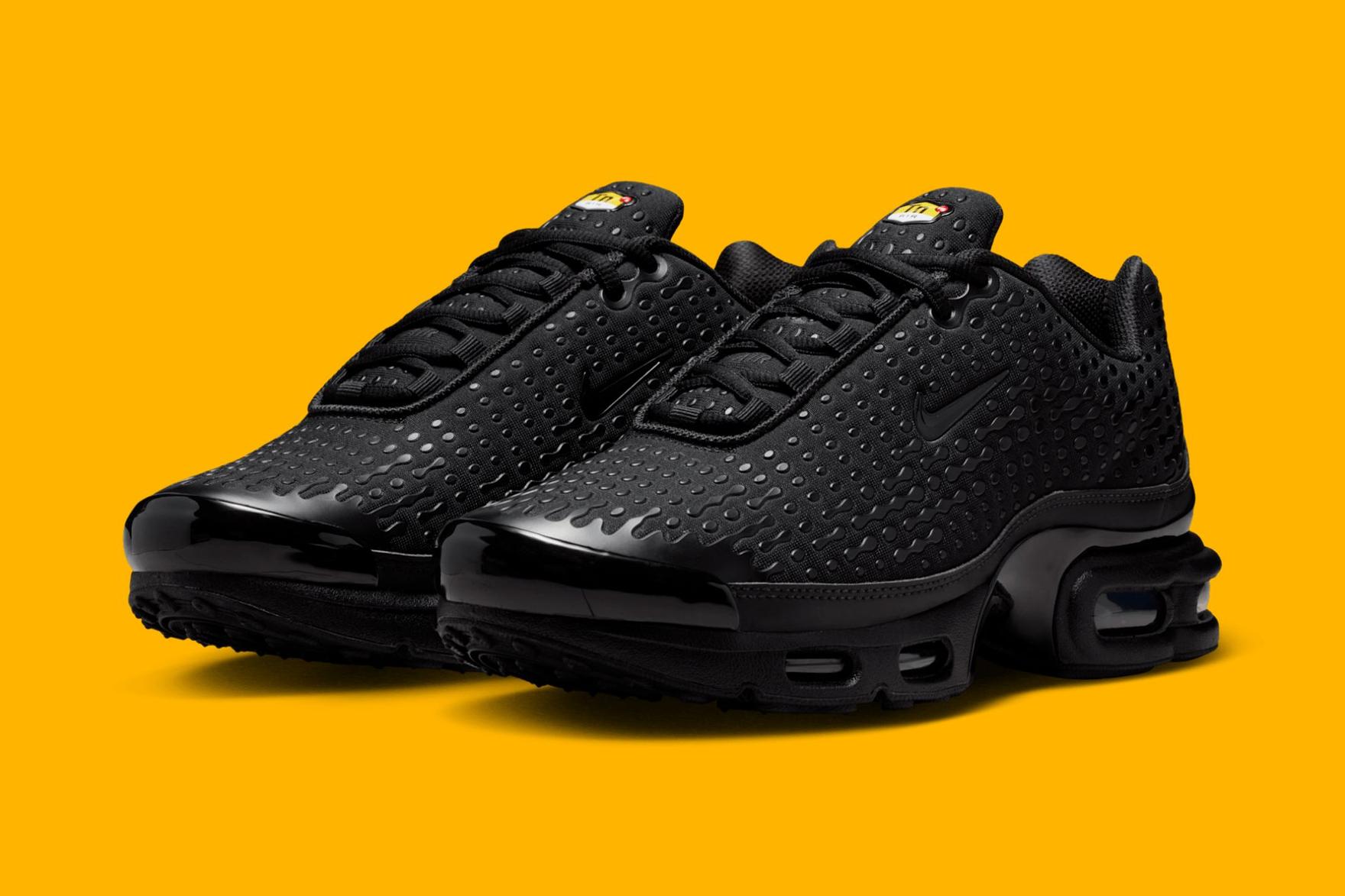Nike Air Max Plus 7 Triple Black