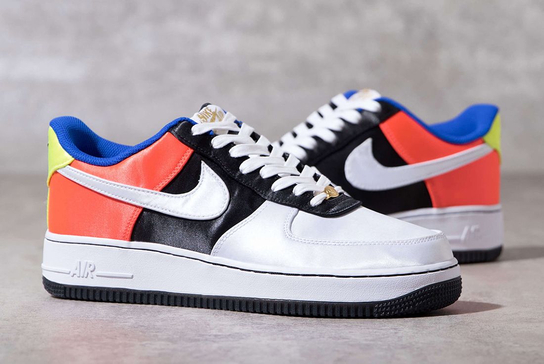Tear-Away Uppers Reach the Nike 'Hidden Message' Pack - Releases