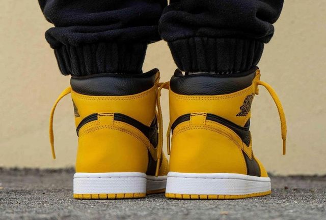 aj1 pollen on feet
